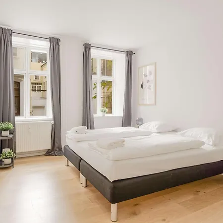 Brand New Aparment By The Lakes Апартаменты Копенгаген