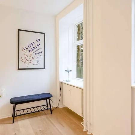 Brand New Aparment By The Lakes Копенгаген