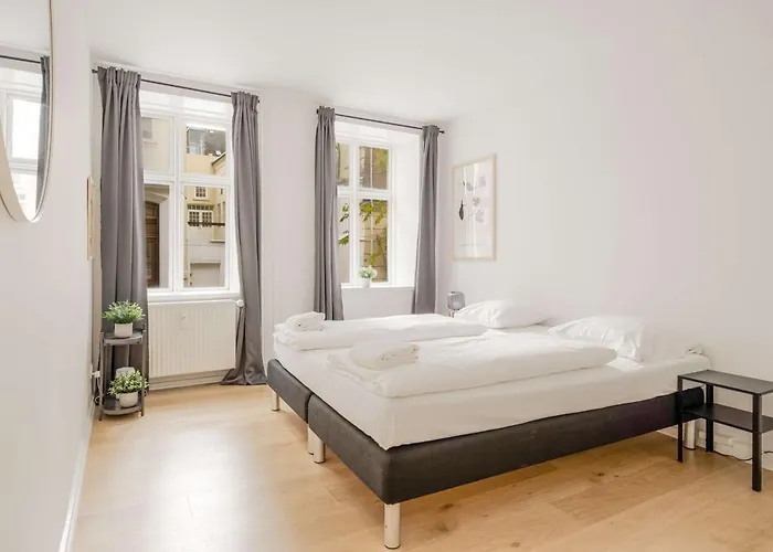 Brand New Aparment By The Lakes Апартаменты Копенгаген