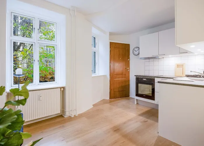 Brand New Aparment By The Lakes Апартаменты Копенгаген